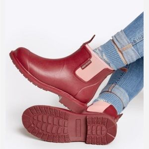 Merry People Bobbi Rain Boots Beetroot and Light Pink Size EU39 US8